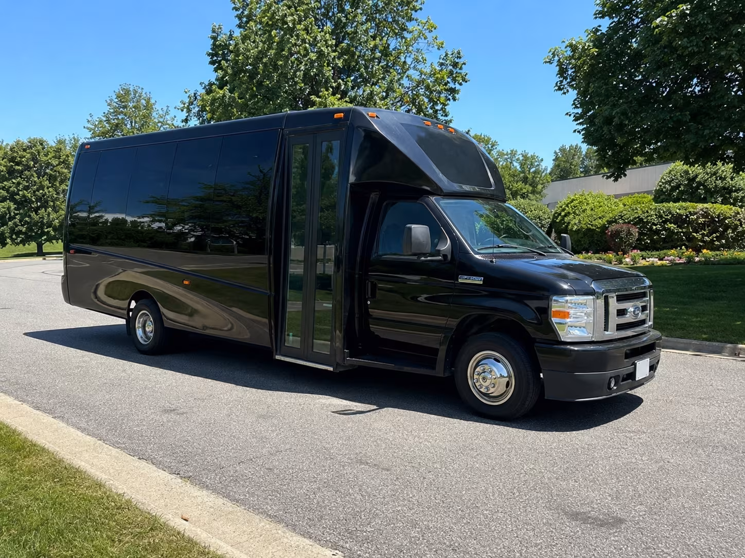bachelor bachelorette party bus rental