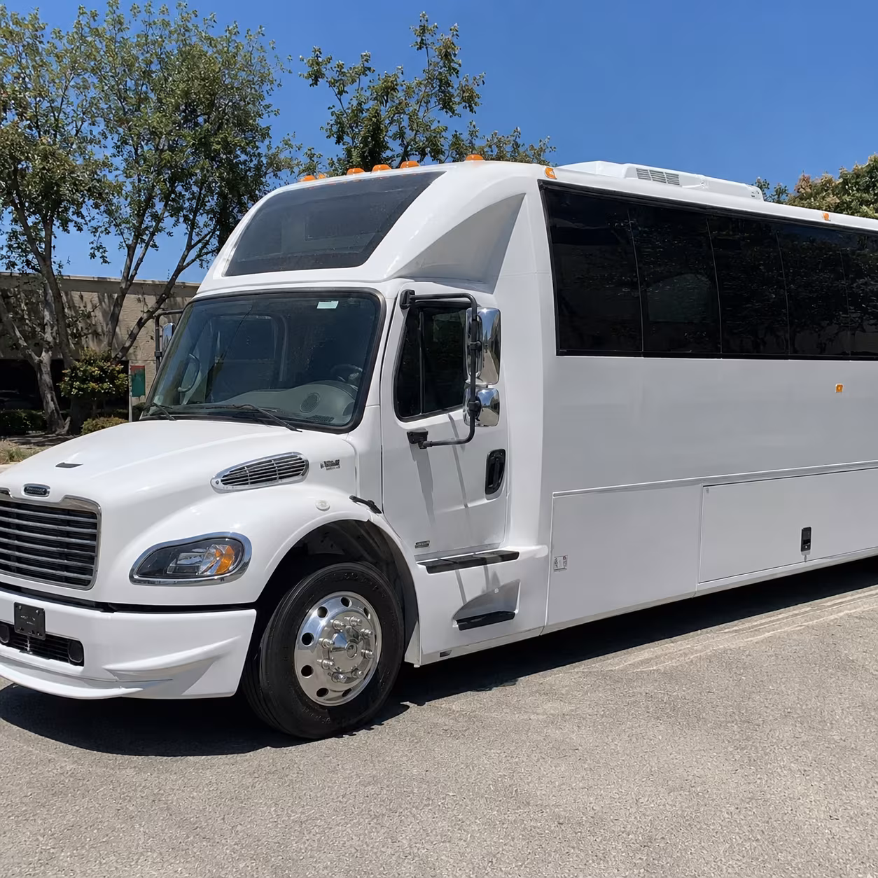 concert party buses for groups heading into downtown phoenix