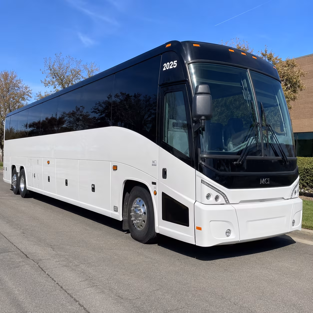 goodyear charter bus hero 3