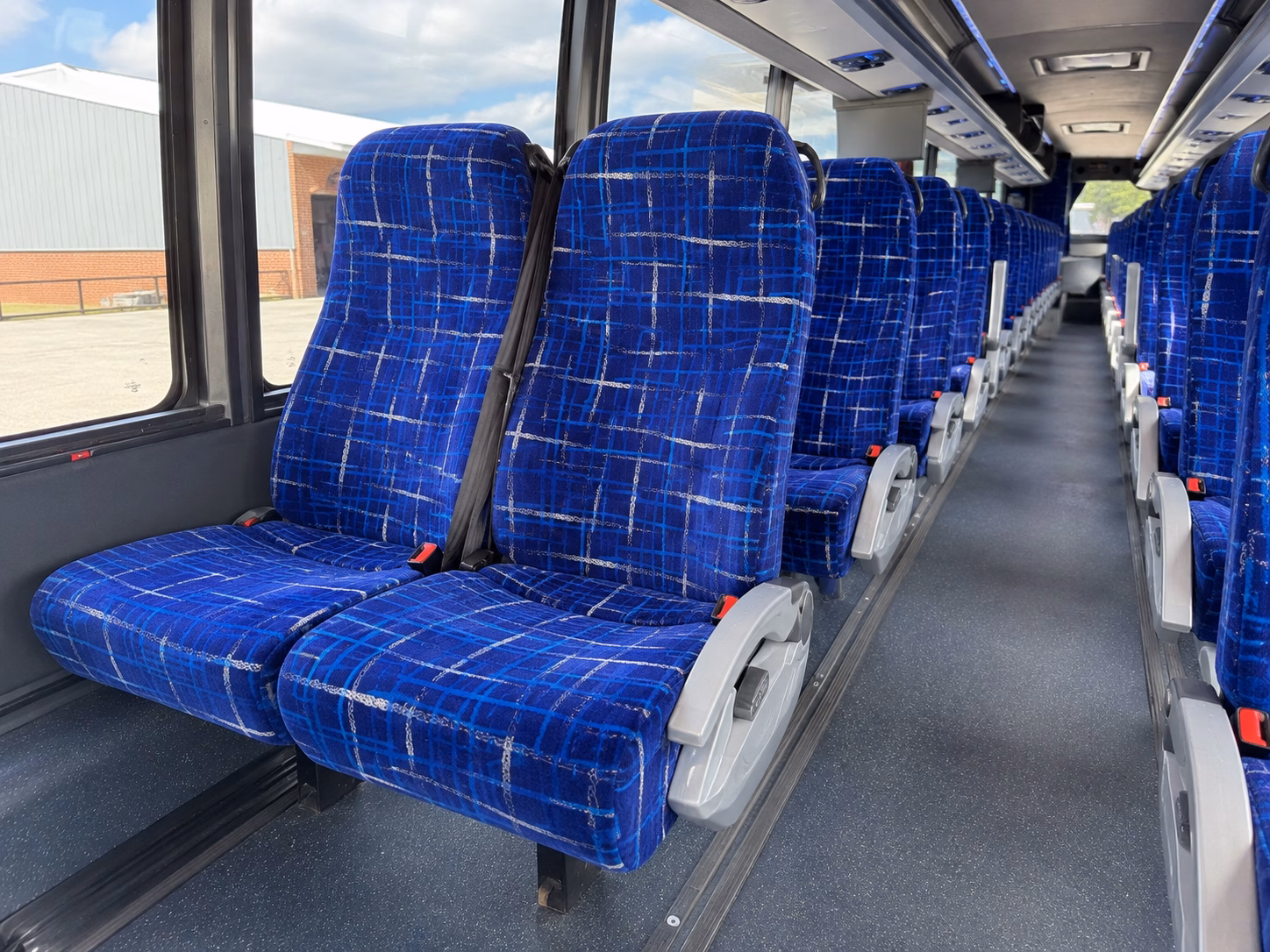 shuttle buses between goodyear hotel blocks and your wedding venue